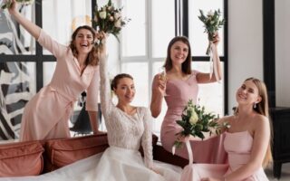 šaty na svatbu jako host